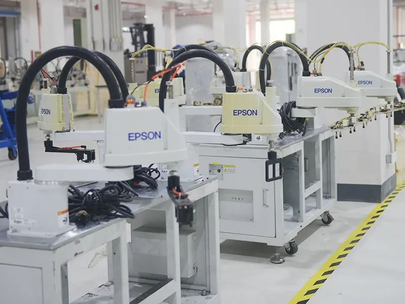 新裝工業(yè)機器人268195臺，同比增長51%